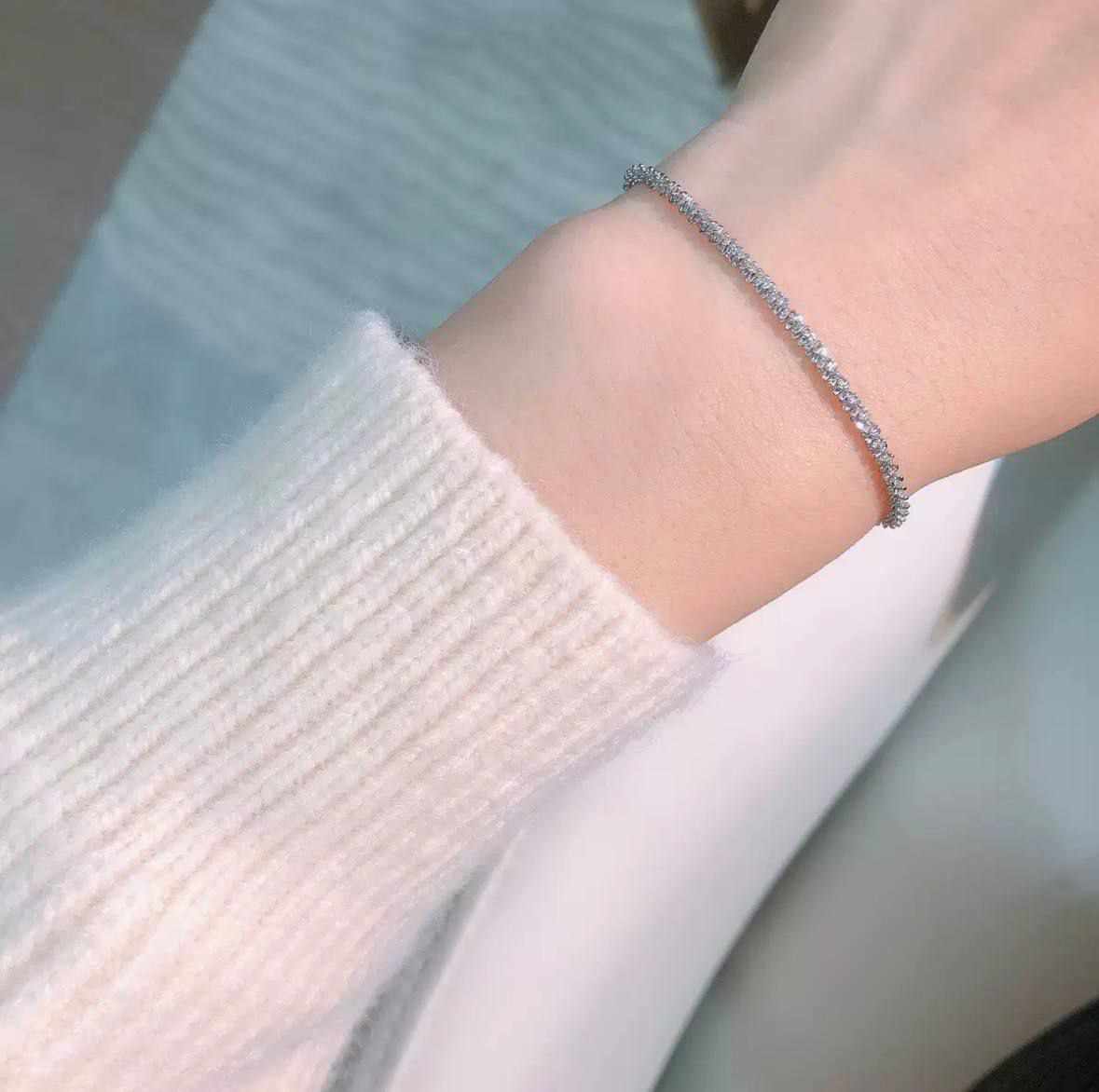 Hand Chain