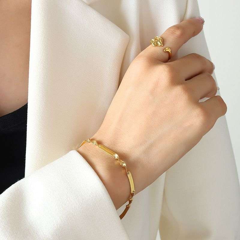 Hand Chain