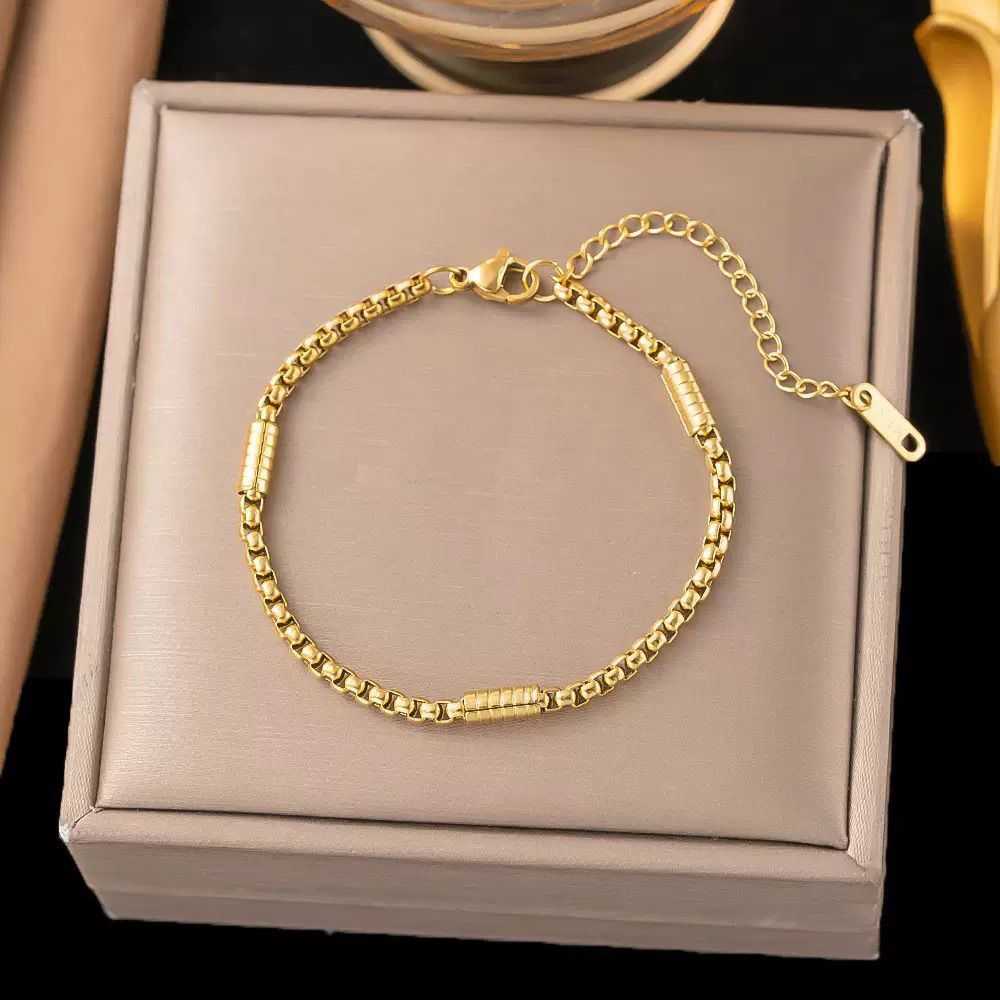 Hand Chain